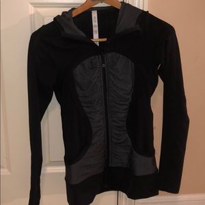 Lululemon Scuba Hoodie Black and Grey Size 4
